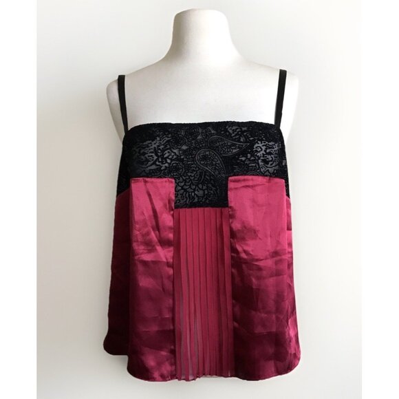 Victoria's Secret Red Cami Top Woman’s Medium Satin Lace Paisley Print Pleated - Picture 1 of 8